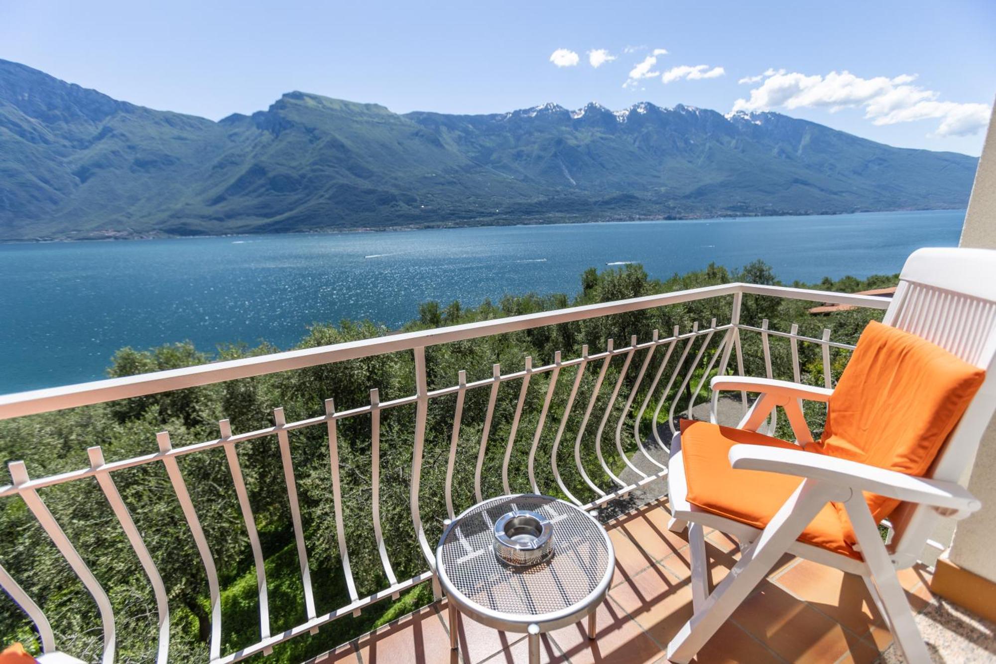 Hotel Villa Margherita Limone sul Garda Exterior photo