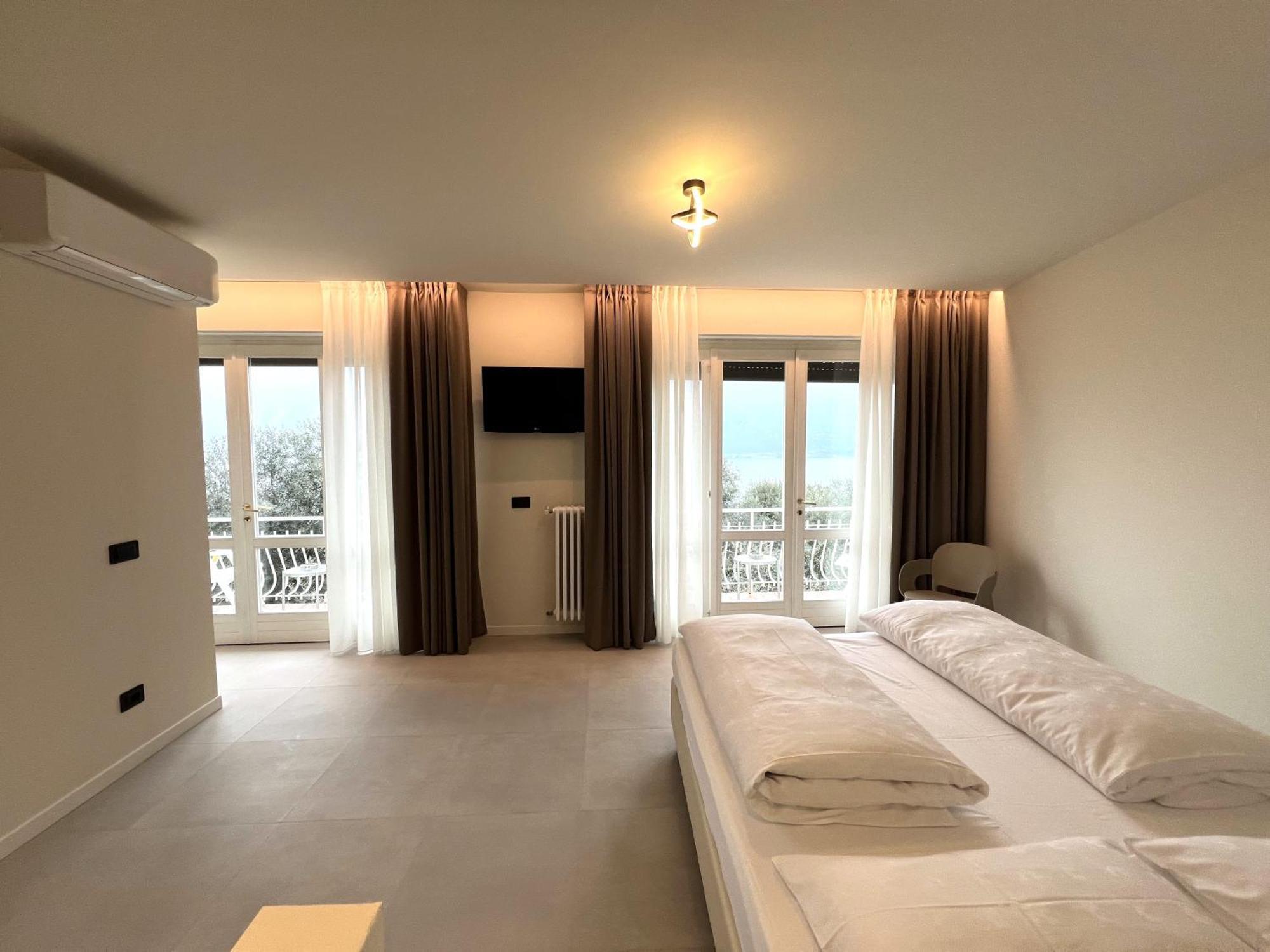 Hotel Villa Margherita Limone sul Garda Exterior photo