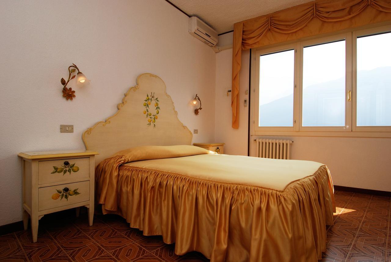Hotel Villa Margherita Limone sul Garda Exterior photo
